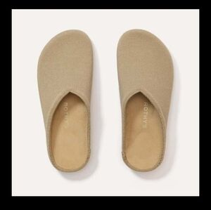 NIB Rothy's The Casual Clog - Dune Size 8